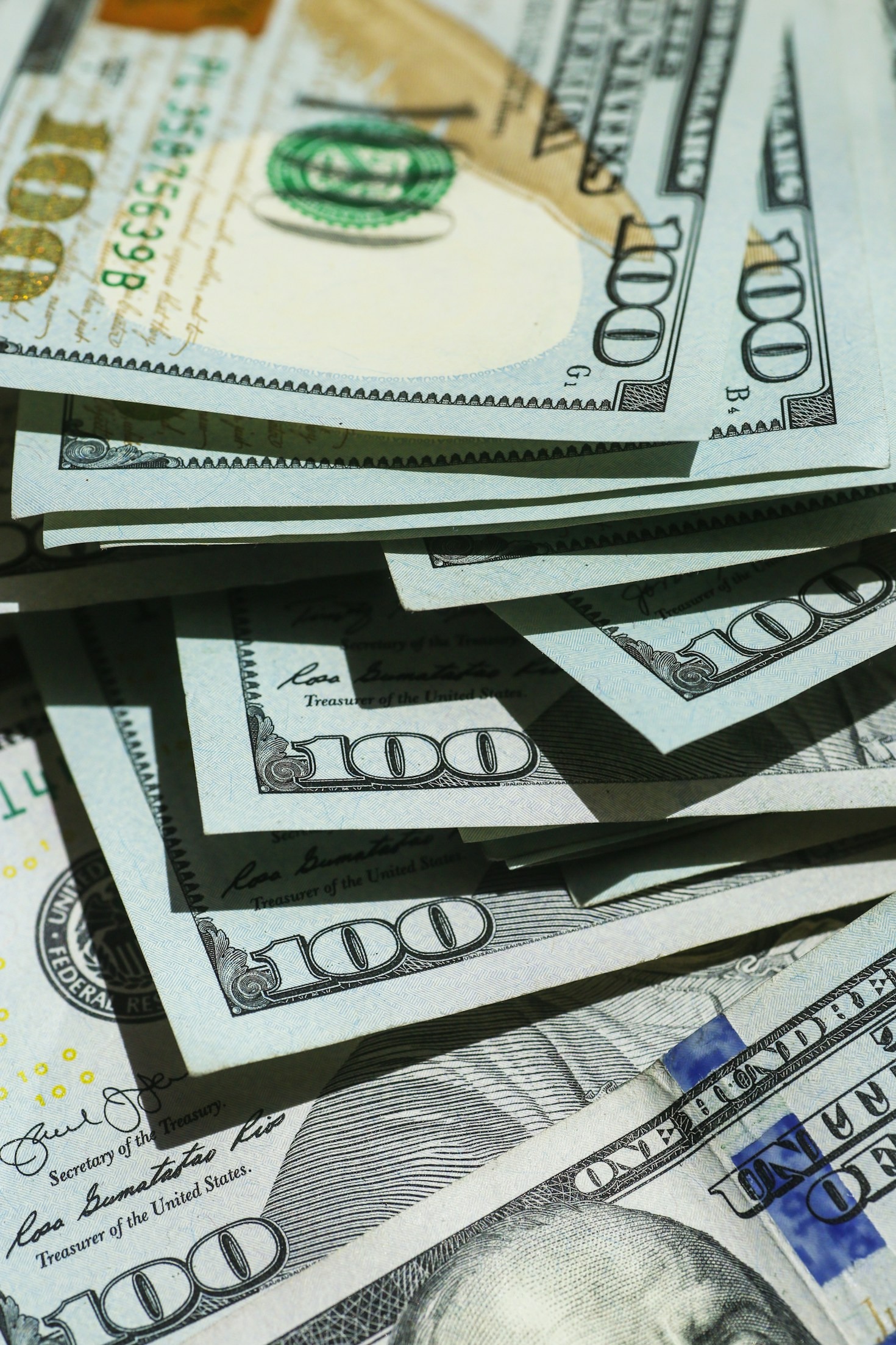 違法な貸金業者を見分ける方法とは？
